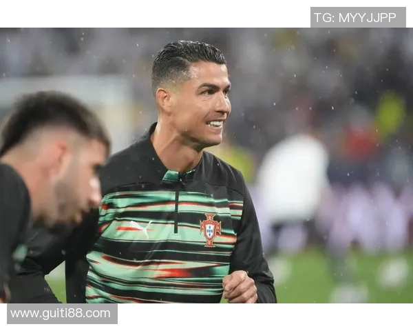 葡萄牙足球明星的传奇人生与绿茵场上的光辉岁月电影探秘